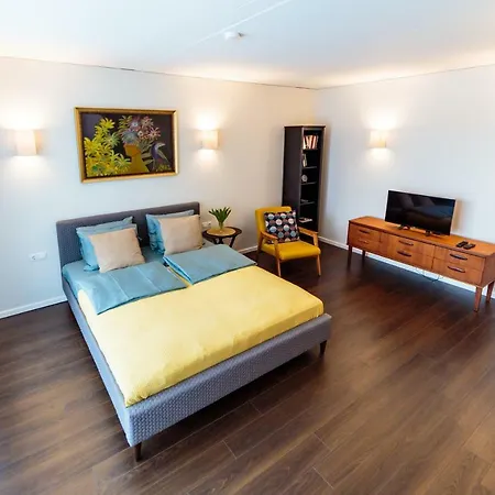 Romantic Close To The Old Town Apartment *